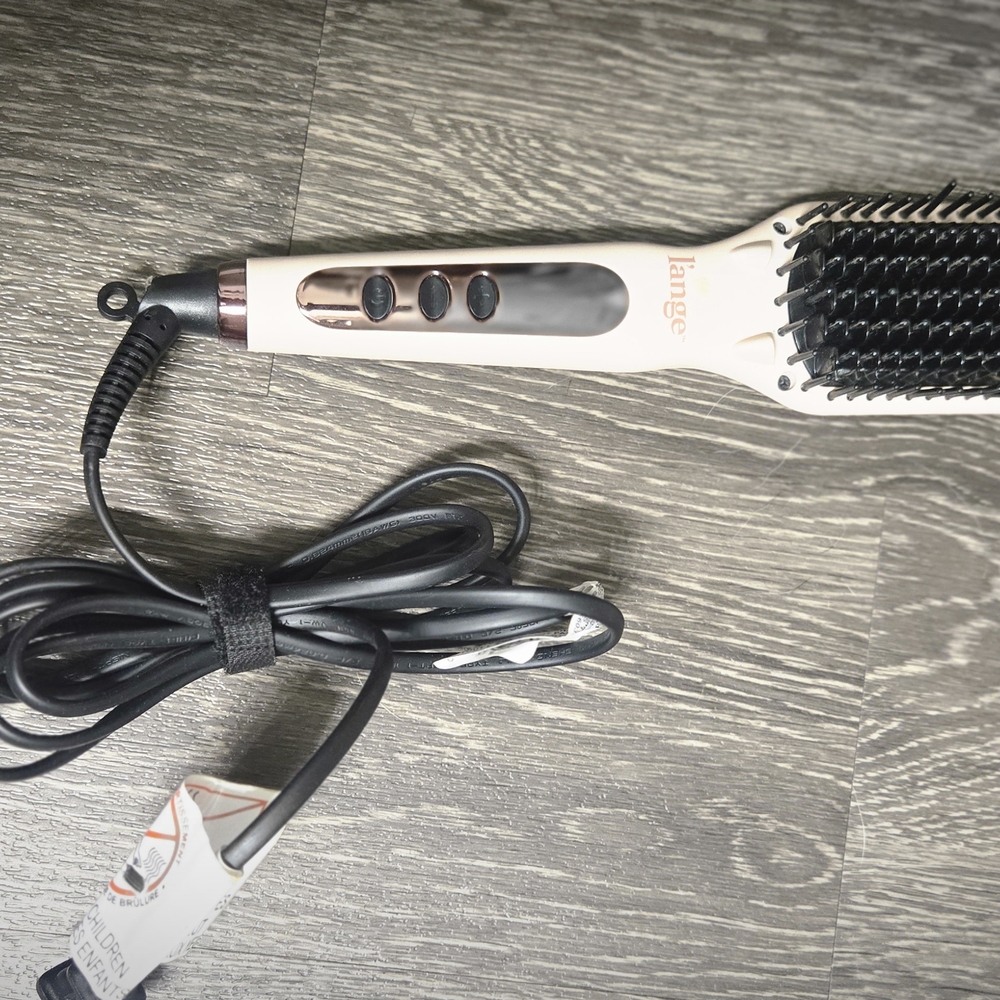 Lange Pink and Black Hair Styling Tool